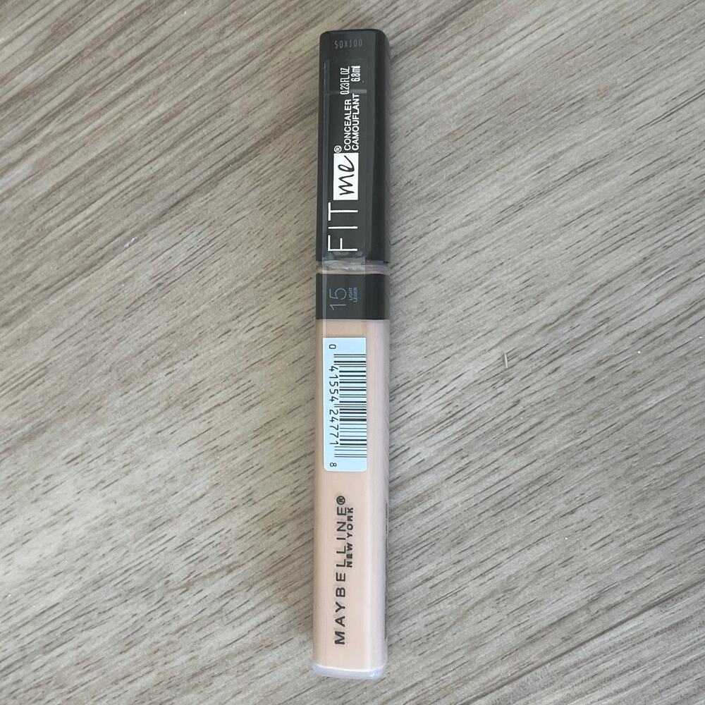 Maybelline Fit Me Liquid Concealer Natural Coverage #15 Light NEW EXP: 8/26